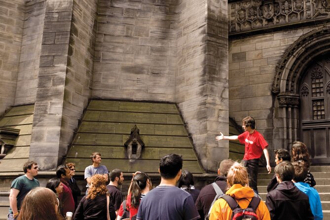 Edinburgh: Old Town's Highlights Walking Tour - Why This 2-Hour Old Town Format Works So Well
