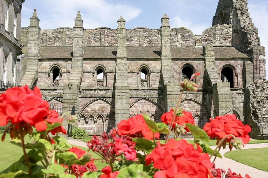 Edinburgh: Palace of Holyroodhouse Entry Ticket - Mary Queen of Scots chambers: the Rizzio episode lands hard