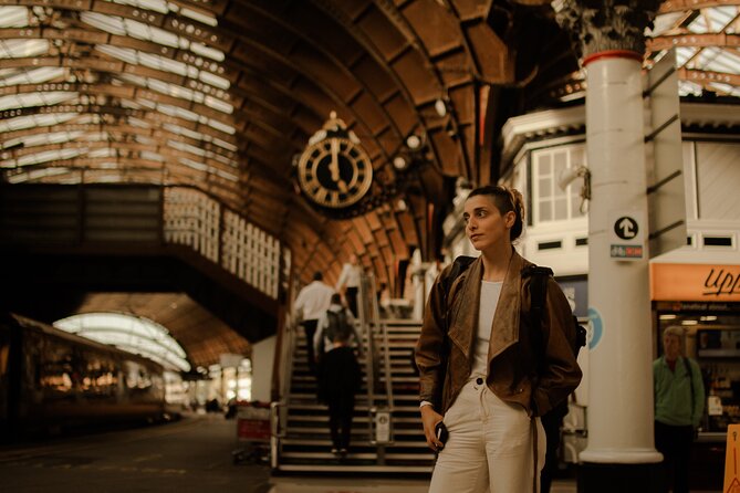 Edinburgh Photo Shoot - capture your memories ! - Posing help that keeps it comfortable, not awkward