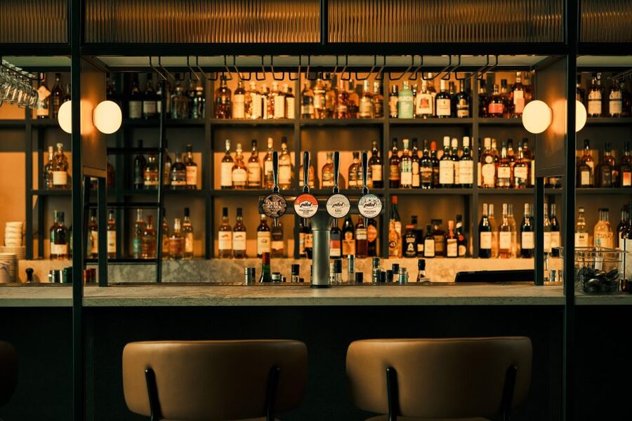 Edinburgh: Port of Leith Distillery Tour & Tasting - The building: what you’ll notice as soon as you arrive