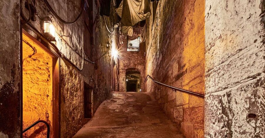 Edinburgh: Real Mary King's Close Guided Tour - Meeting at Warriston’s Close and how the hour actually flows