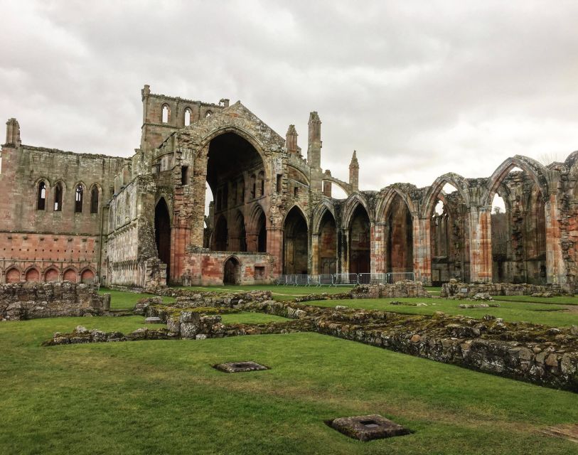 Edinburgh: Rosslyn Chapel, Borders & Glenkinchie Distillery - Who this tour suits best, and who should reconsider