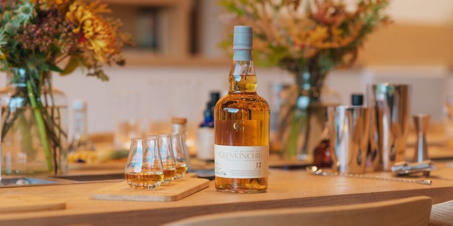 Edinburgh: Rosslyn Chapel, Borders & Glenkinchie Distillery - Should you book this Rosslyn, Melrose, and Glenkinchie tour?