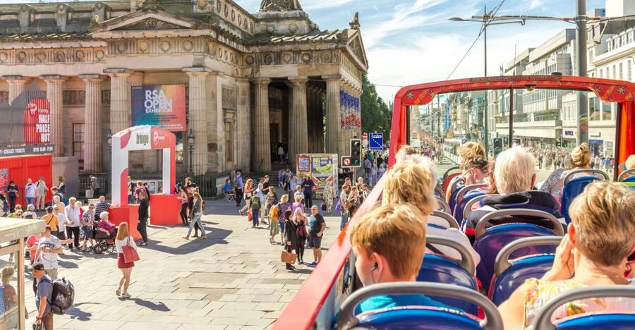 Edinburgh: Royal Attractions with Hop-On Hop-Off Bus Tours - The Castle move: guaranteed entry, plus timing you choose