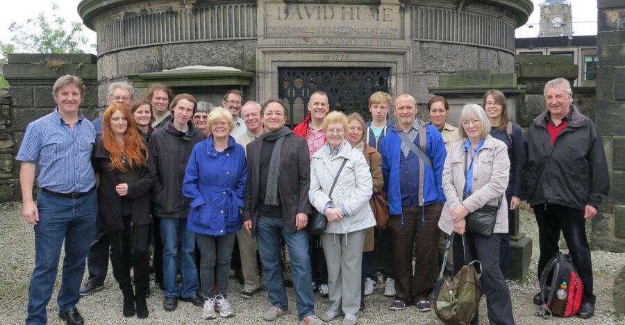 Edinburgh: Royal Mile Scottish Enlightenment Walking Tour - Scotland meets America: what that connection looks like in the streets