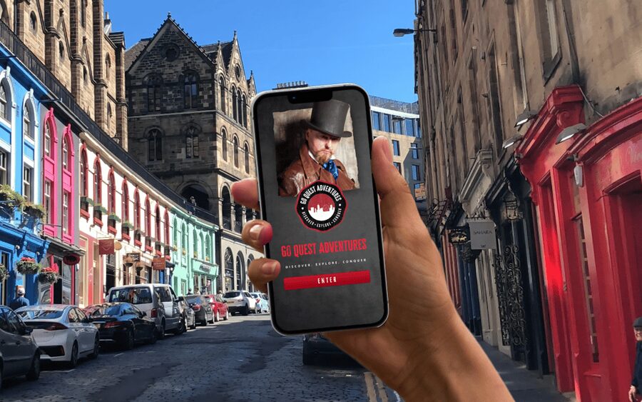 Edinburgh: Royal Mile Walking Tour & Exploration Game - What you’ll see, the Royal Mile sights plus story stops