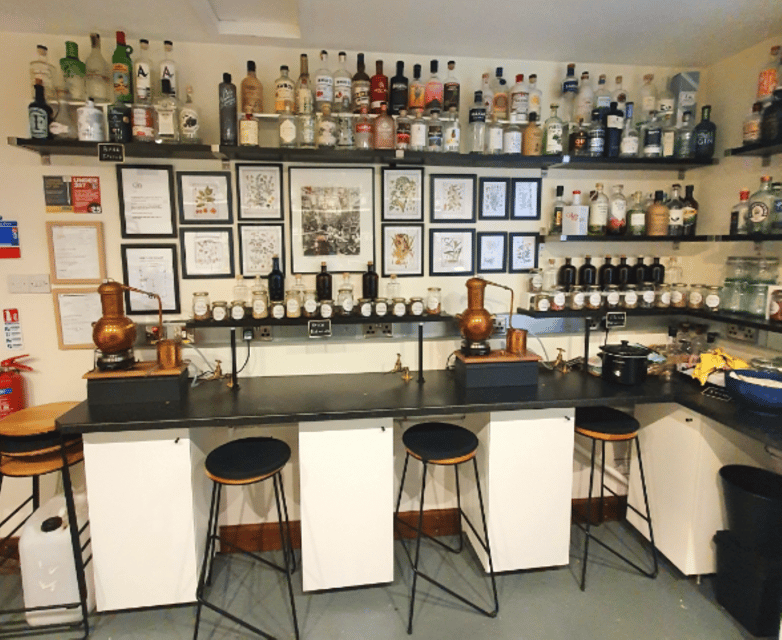Edinburgh: Rum Distillation Workshop with Rum Tasting - Three flavoured rum tastings that teach your palate quickly