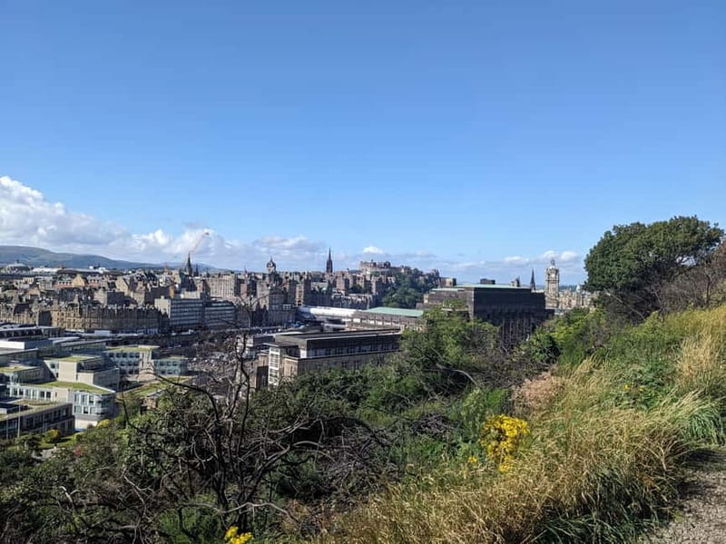 Edinburgh's must-see attractions: walking tour in French - Key tour highlights worth planning for