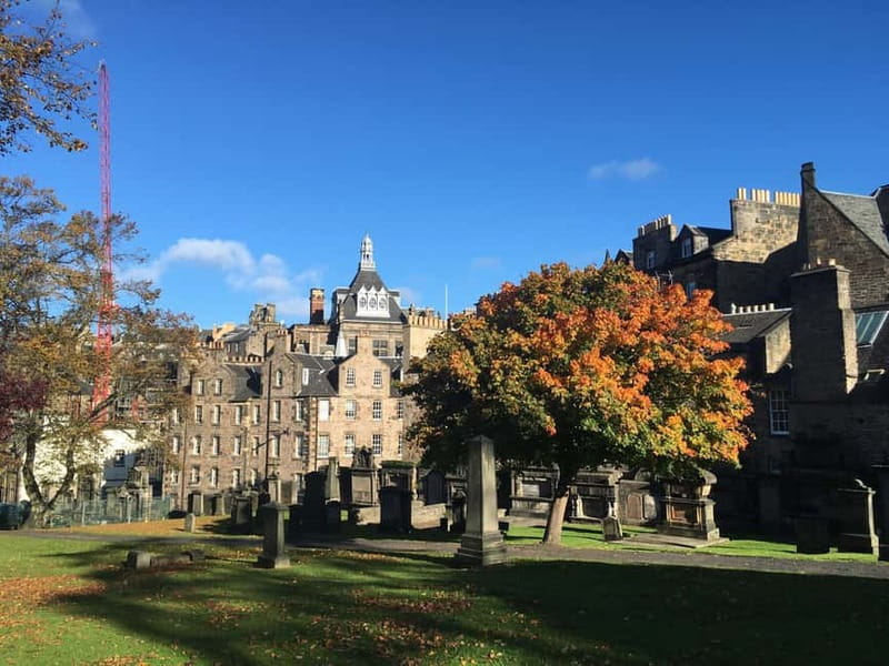 Edinburgh's must-see attractions: walking tour in French - A French walking tour that gives you a working mental map