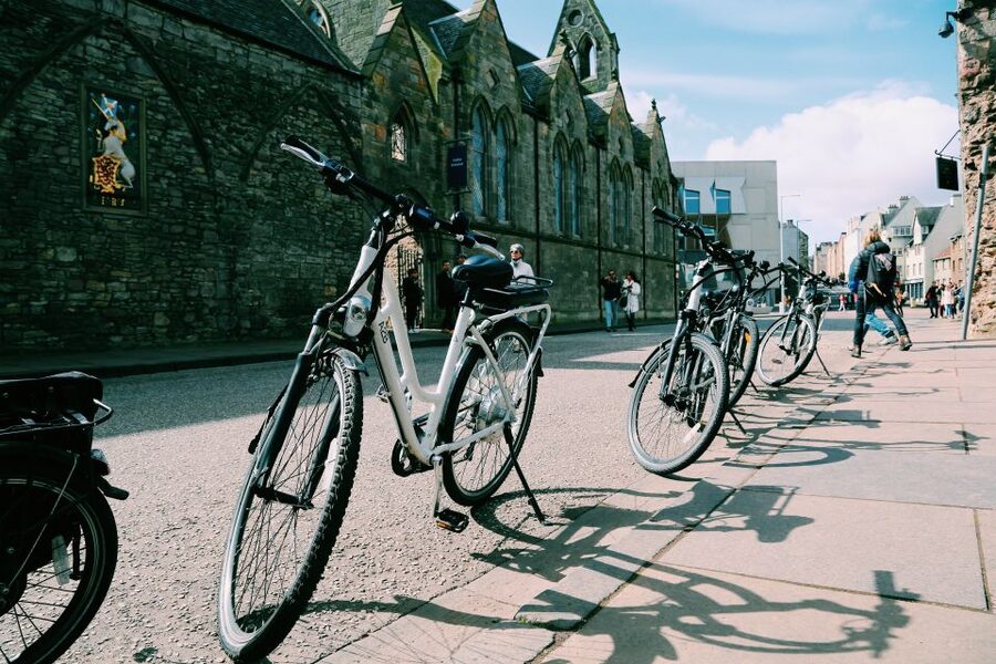 Edinburgh: Scenic Bike Tour - Why this bike tour feels like the real Edinburgh