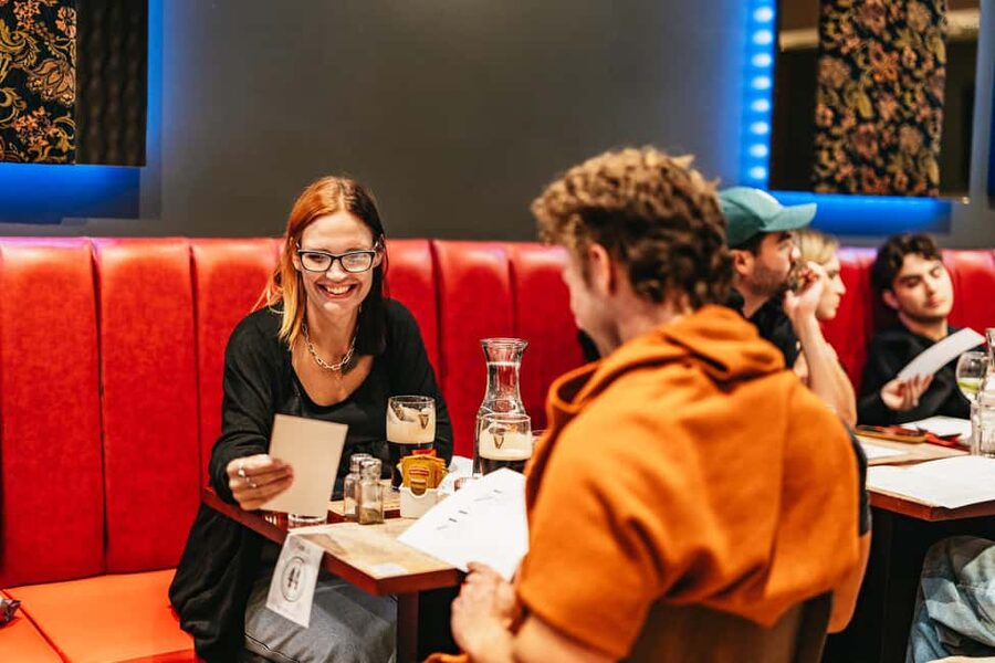 Edinburgh: Scottish Dinner and Folk Music Experience - Price and value in Edinburgh terms