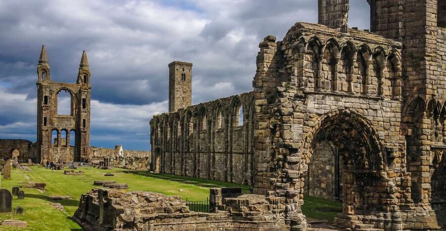 Edinburgh: St Andrews, Dunfermline Abbey and Fife Coast Tour - How to Plan Your Day So It Feels Easy