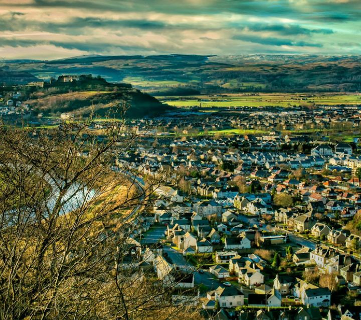 Edinburgh: Stirling, Whisky and St Andrews Tour in Spanish - Should you book this tour?