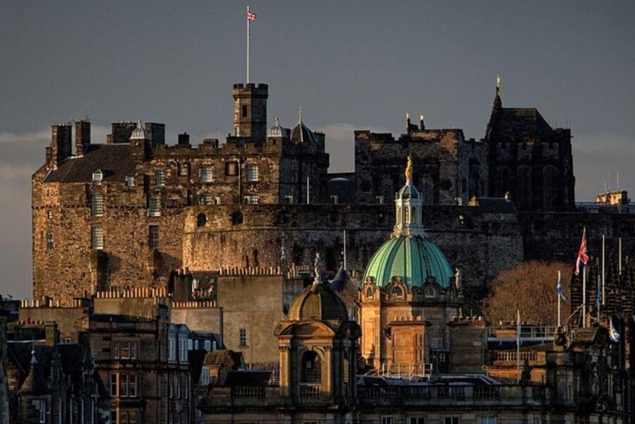 Edinburgh: The Mary Queen of Scots Guided Walking Tour - Key highlights that make this Mary Queen of Scots walk worth it