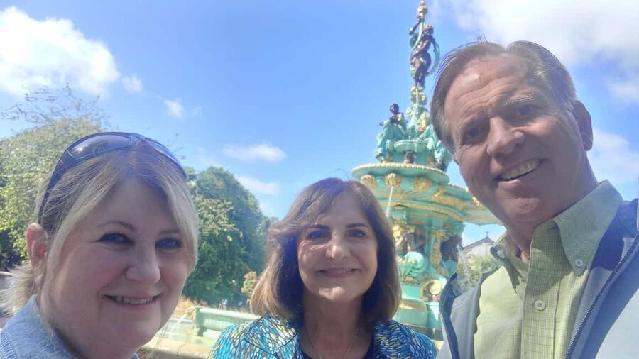 Edinburgh Welcome Tour: Private Tour with a Local - Why the guide quality is the real value