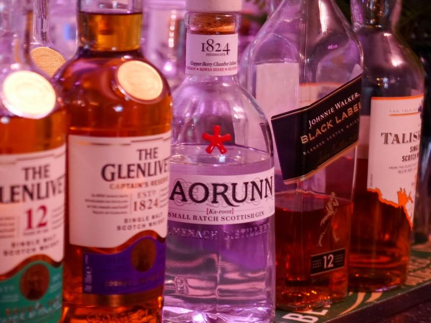 Edinburgh: Whisky Tasting in one of the oldest pubs - Who this works best for
