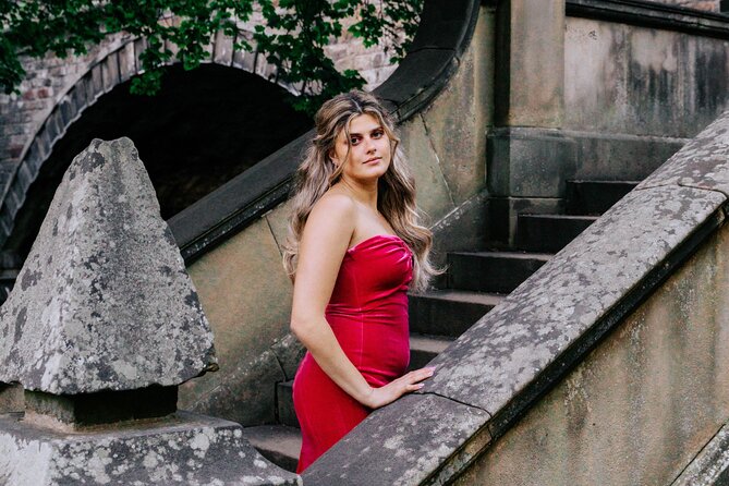 Elegant Professional Private Photoshoot Tour in Edinburgh - Dean Village at the start, calm portraits in a fairytale setting