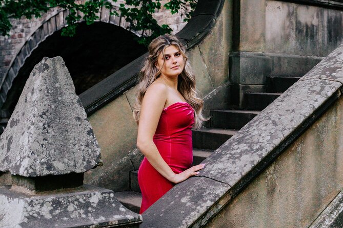 Enchanted Professional Private Photoshoot Tour in Edinburgh - Price and value: what $178.25 per group really buys