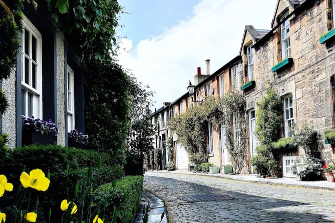 Enchanting Edinburgh: Half-Day Walking Tour with Local Guide - Stockbridge and Dean Village on the Water of Leith: where the walk turns gentle