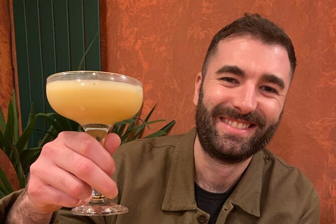Explore Edinburgh's Asian Quarter & Local Scottish Cuisine - Stop at the University: Edinburgh Futures Institute and standout roti