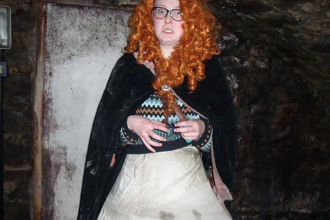 Extreme Paranormal Underground Ghost Tour in Edinburgh - Why 9:15 pm makes this feel different fast
