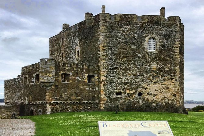 Five Outlander locations , Outlander film locations tour - Stop 2: Linlithgow Palace and Wentworth Prison’s most intense corridors