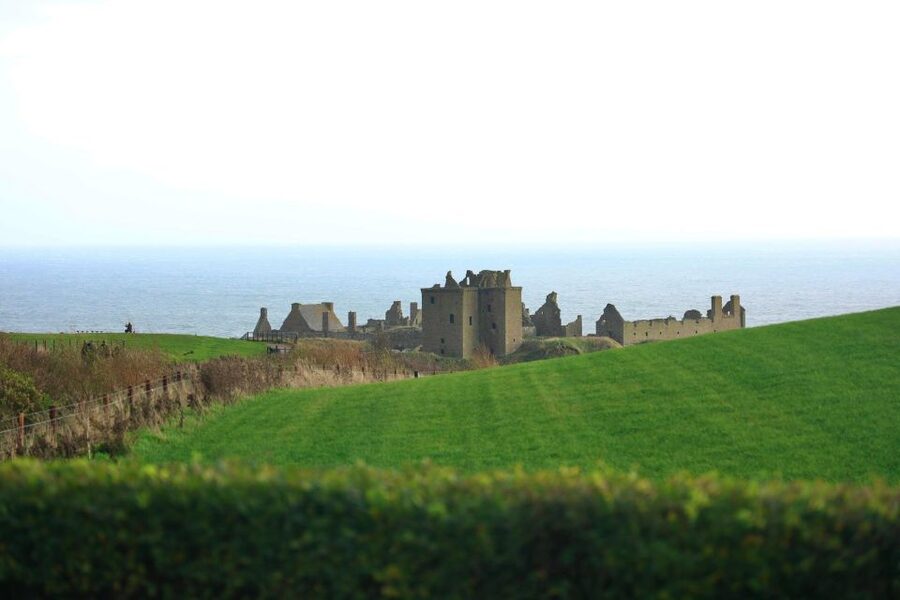 From Edinburgh: 6-Day Shetland & Nothernmost Explorer - Returning south: Dunnottar Castle and a finish in St Andrews