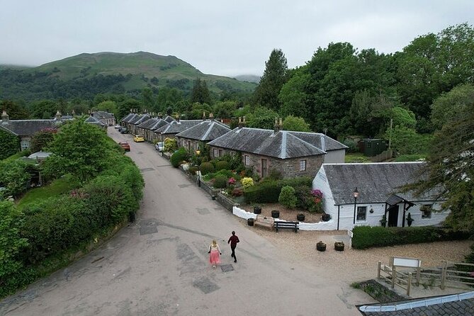 From Edinburgh: Argyll, Castles & West Highlands Day Tour - Tyndrum, the quick break at the edge of Rannoch Moor