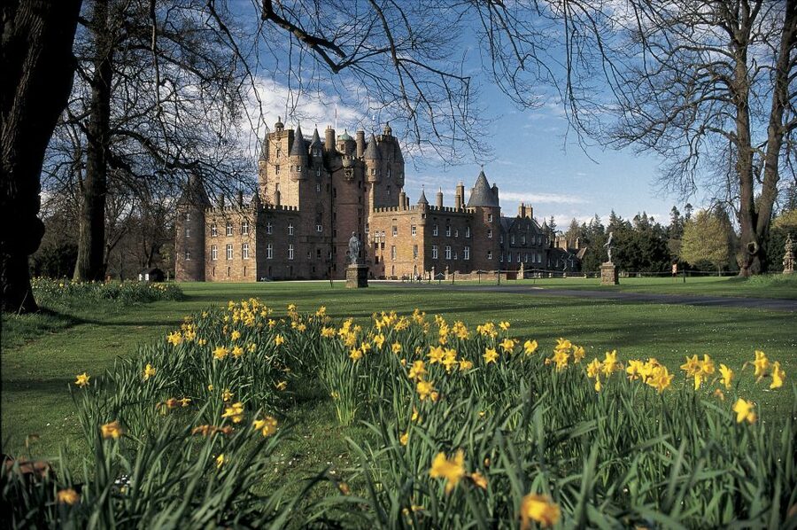 From Edinburgh: Glamis and Dunnottar Castles Tour in Italian - Dunnottar Castle: the real reason to come