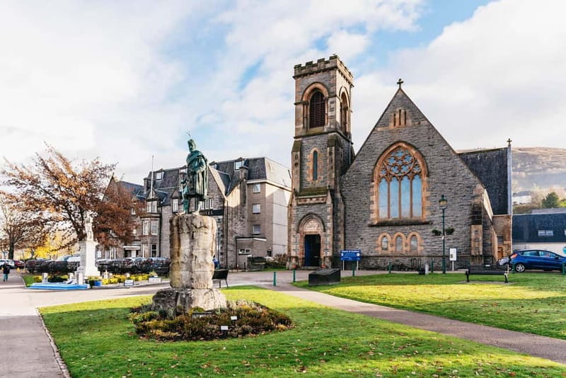 From Edinburgh: Glenfinnan, Glencoe, and Highlands Day Trip - Pitlochry free time and the lunch reality check