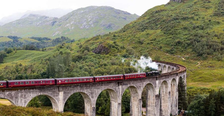 From Edinburgh: Hogwarts Express and Scottish Highlands Tour - A full-day Highlands escape built around the Hogwarts Express train ride