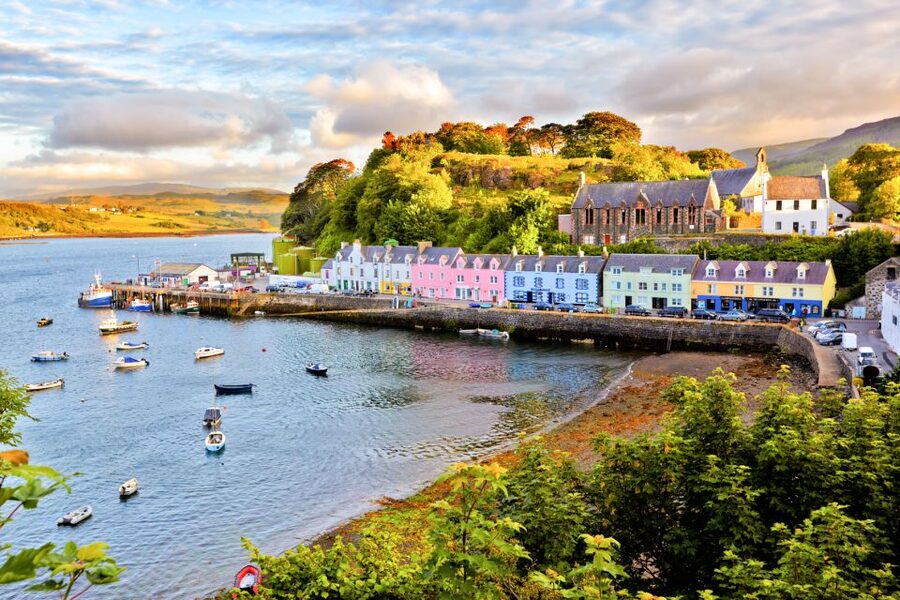 From Edinburgh: Isle of Skye 3-Day Tour with Accommodation - Day 1: Edinburgh to Callander via castles, monuments, and a first taste of Scotland