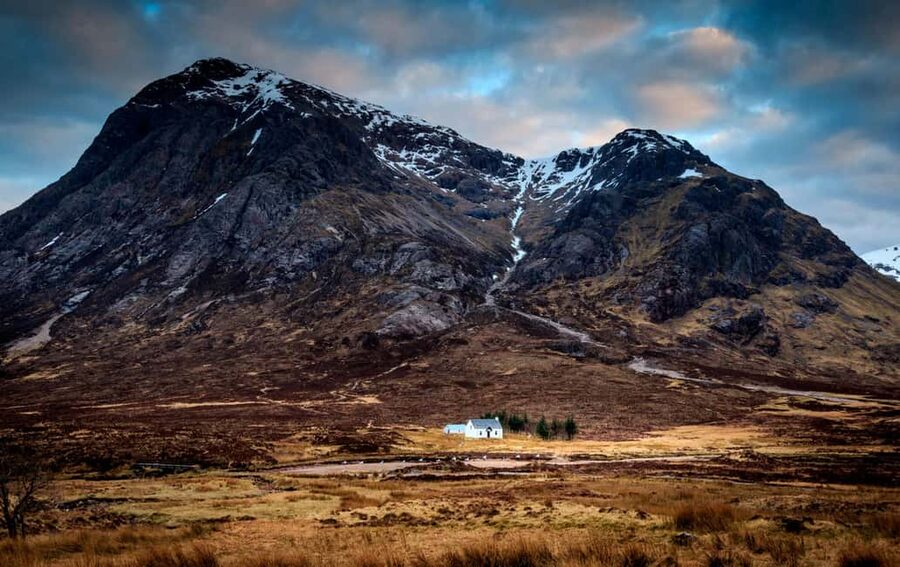 From Edinburgh: Loch Ness and Highlands Tour in Spanish - Fort Augustus and Loch Ness: your 2 hours to do it your way