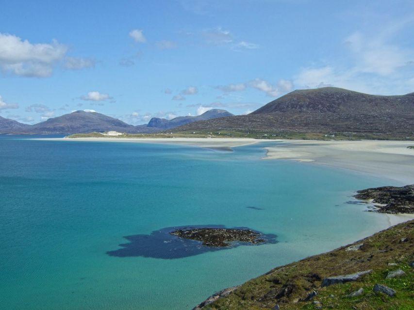 From Edinburgh: Outer Hebrides & Isle of Skye 6-Day Tour - Day 3 on Lewis: Arnol Blackhouse and Dun Carloway