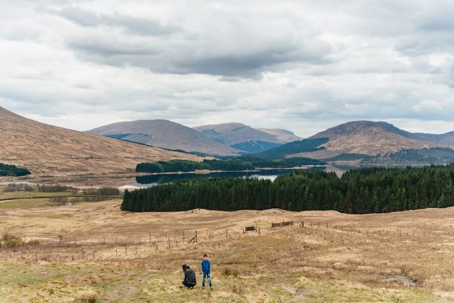 From Edinburgh: Outlander Experience 2-Day Tour - Day 2: Clava Cairns and Culloden Battlefield With Real Weight