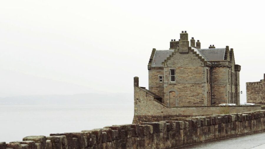 From Edinburgh: Outlander Full-Day Tour in Spanish - Who should book this Outlander tour from Edinburgh