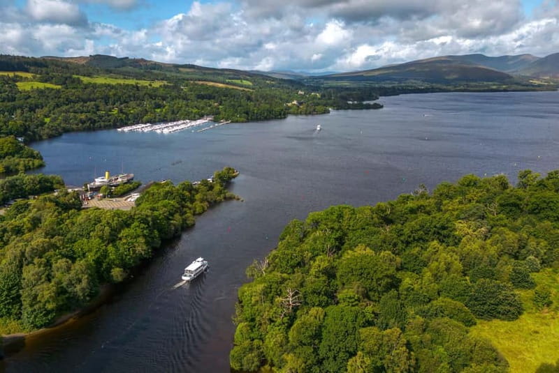 From Edinburgh: Stirling Castle, Kelpies and Loch Lomond - Meeting at Burns Monument and settling into the bus day