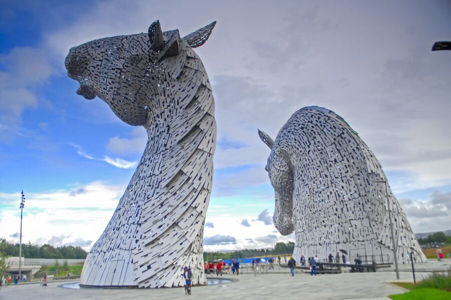 From Edinburgh: Stirling Castle, Loch Lomond & Whisky Tour - Clydeside Whisky Distillery and Glasgow’s Industry Side