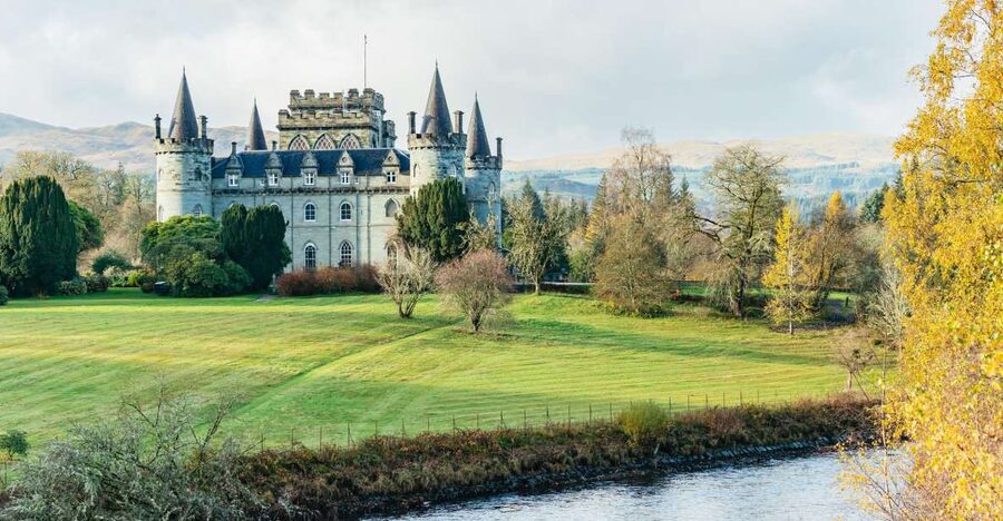 From Edinburgh: West Highlands, Lochs, and Castles Tour - Start in Edinburgh: where to meet and how the day runs