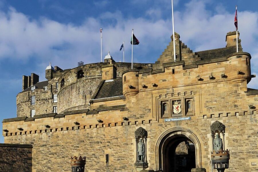 From London: Day Trip to Edinburgh by Rail with Castle Entry - A 6:30am Start That Actually Makes Sense
