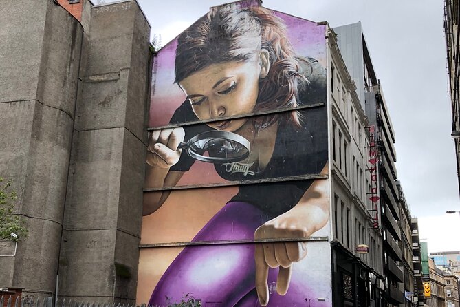 Glasgow in a Day: Family-friendly Private Day Tour from Edinburgh - University of Glasgow and Glasgow School of Art: Two Types of Genius