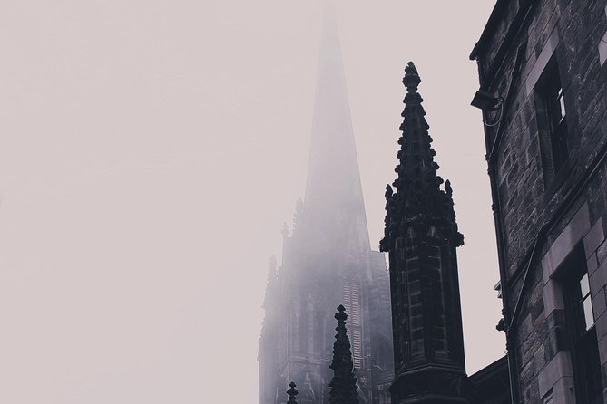 JK Rowling's Harry Potter Walking Tour in Edinburgh - Greyfriars Kirk and the real Voldemort grave, plus character-name origins