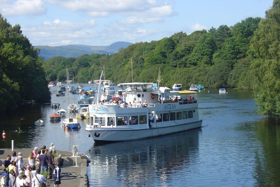 Loch Lomond, Highlands & Stirling Castle Tour from Edinburgh - Stirling Castle and the Wallace and Bruce story on the same day