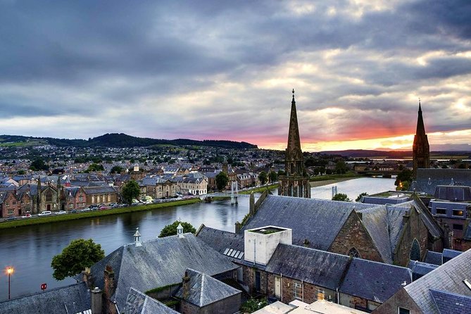 Luxury Transfer Service | Edinburgh to Inverness - Airport Arrival Timing, Flight Monitoring, and Text-Ready Details