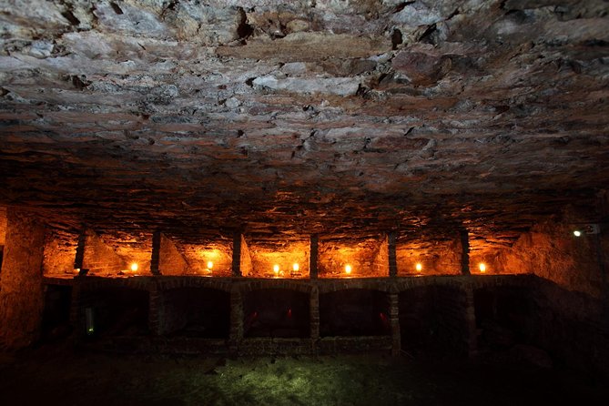 Multi-Sensory Night Walking Tour with Haunted Vaults in Edinburgh - From Mercat Cross to The Royal Mile: How The Tour Starts