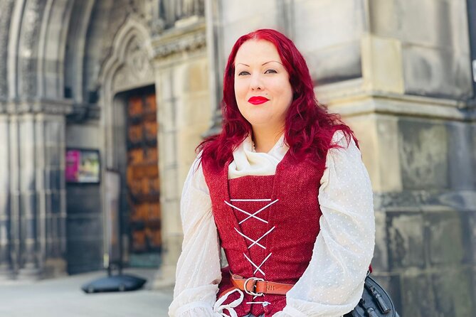 Old Town Walking Tour - Who this tour suits, and who should skip it