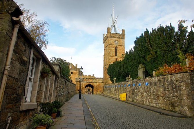 On the Trail of Mary Queen of Scots Private Tour in a Minivan from Edinburgh - The Edinburgh-to-Scotland route, minus the logistics headache