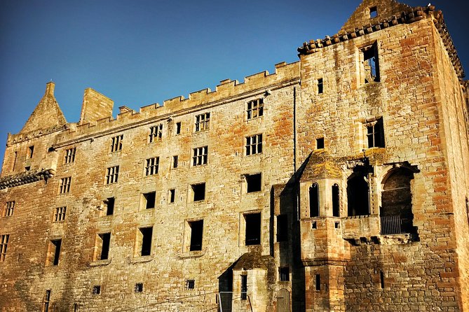 Outlander Odyssey: Outlander Filming Locations Private Day Tour - Doune Castle: where Winterfell and Castle Leoch overlap
