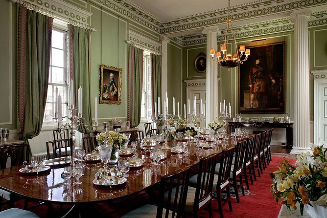 Palace of Holyroodhouse Admission Ticket - The multimedia guide: how to use it without getting lost