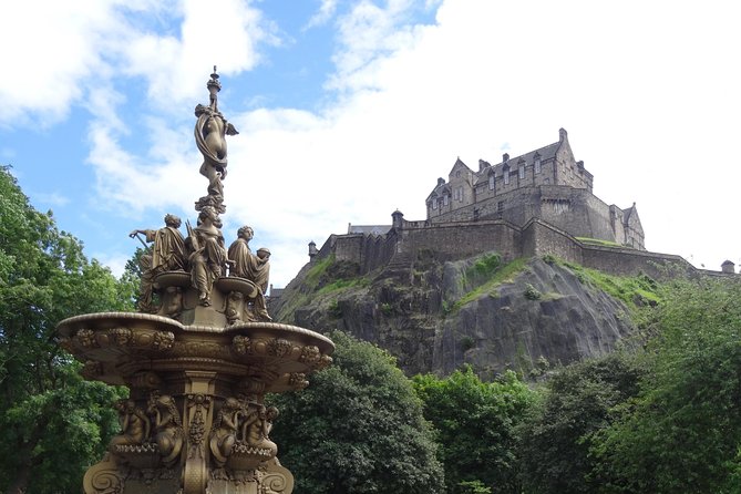 Private 4 Hour Tour of Edinburgh in a Spacious 6-seater Mercedes - Why a private 6-seat Mercedes makes Edinburgh easier